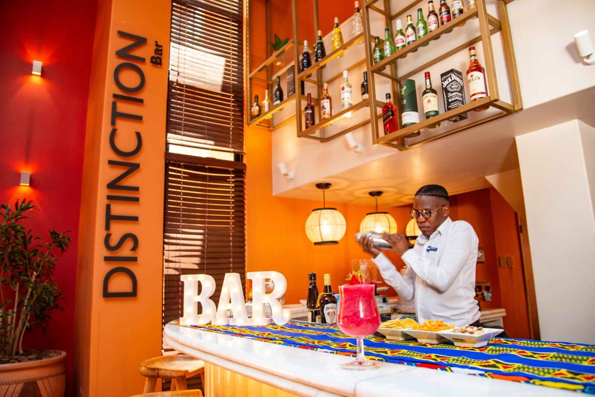 Illovo Hotel Johannesburg Bagian luar foto